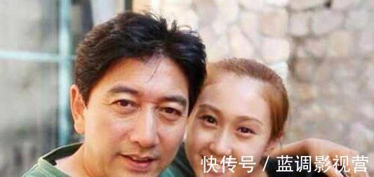 央视主持人|“央视王牌主持”水均益一月的收入，有多少钱说出来别不信！