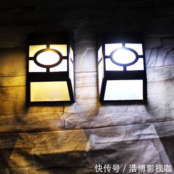 丽江发现一户人家院子，那叫一惊艳！太美了，拍照给大家看看