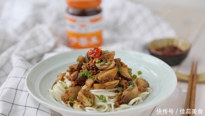 适量|冬天最应该吃的一个菜,5块钱能买2斤,营养又好吃,全家都爱吃