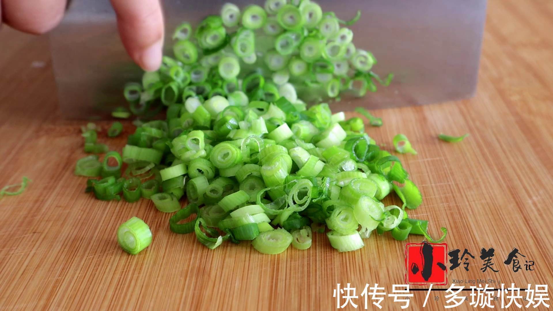 土豆饼|土豆饼最好吃的做法,外酥里嫩,好吃营养足,清香柔软真解馋