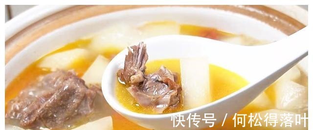 鸭肉|秋天给孩子吃什么好，这3种食材别错过，润燥养胃强身健脑好处多！