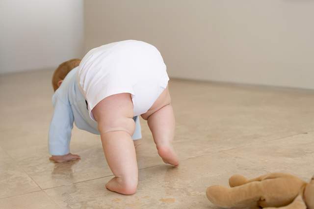 新生儿|6月龄宝宝会有以下“本领”,如果不达标,建议家长做个全面检查