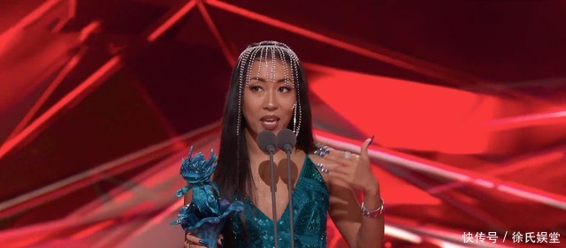 吉克隽逸 吉克隽逸拿奖被嘲是皇族,节目播出仍意难平,周笔畅到底冤不冤