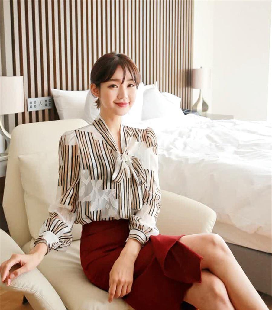 原则|女人过了四十,穿衣牢记“三要三不要”原则,你也能穿出时尚感