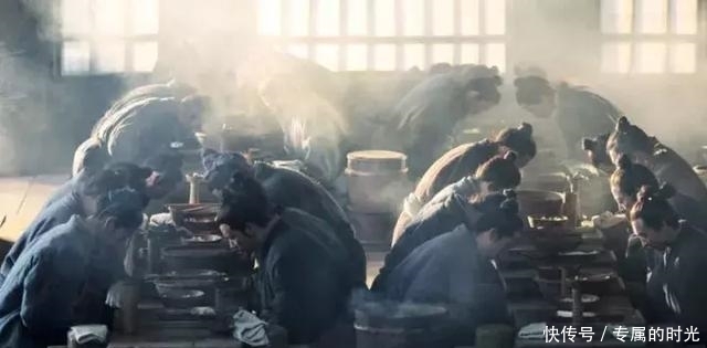 中薪|中国人到底有多爱吃?读完历史我总算知道了