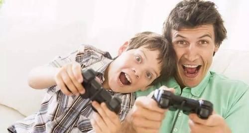 小c|从小玩游戏和从不玩游戏的孩子,长大后差距不是一星半点