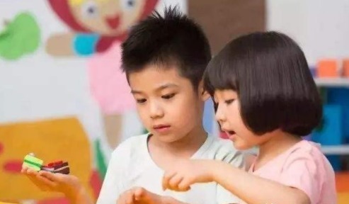 开开心心|孩子常说这4句“口头禅”,暗示将来能成大器,父母偷着乐吧