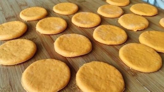  无水|最近这款小饼火了，无水无油，养肝明目，特别适合上网课的孩子们