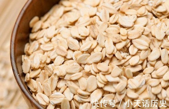 燕麦|女性不想满脸皱纹,可以多吃3种食物,美容养生,有益健康!