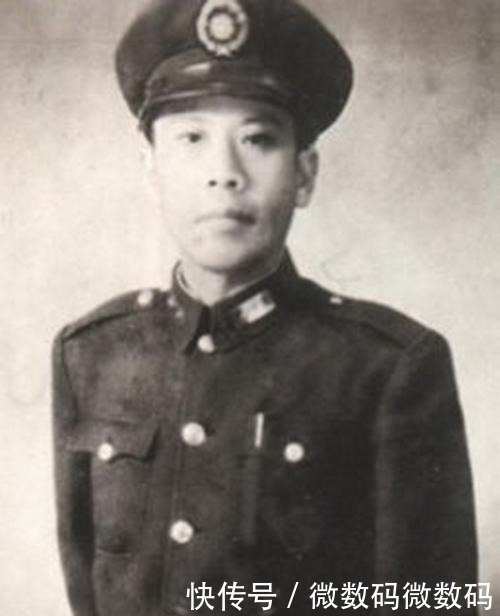 蒋介石|孟良崮战役张灵甫周围有几十万大军,为何只有黄百韬愿意拼命救他