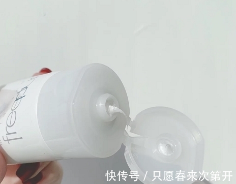 护肤品 屈臣氏里4个不会“踩雷”的护肤品,平价好用,怎么用都不心疼