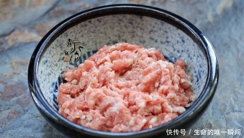 夏天多喝汤,此汤好喝也好做,10块钱就能煮1锅,特别鲜美