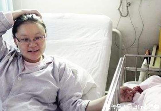 婆家|23岁产妇分娩,产房外来了十几个家属,孩子出生后护士才知道真相