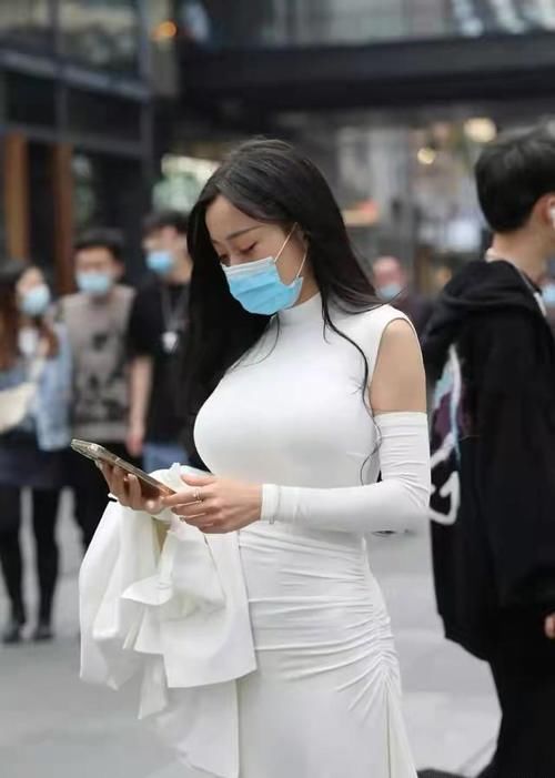 轻熟 这身穿搭靓了！将轻熟女性的气若幽兰、知性优雅气质得以完美表达