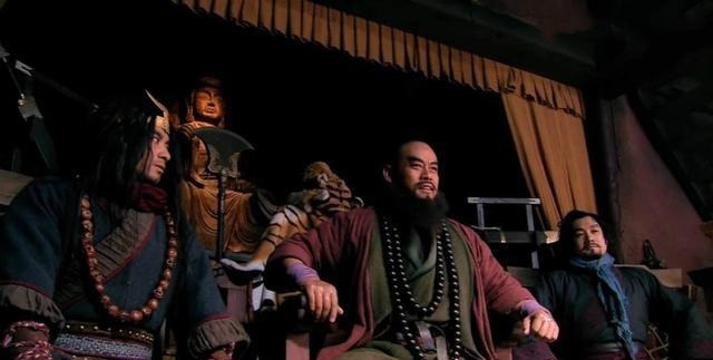 谜团|十位梁山好汉之间的五个谜团武松为何不救宋江燕青只是仆人