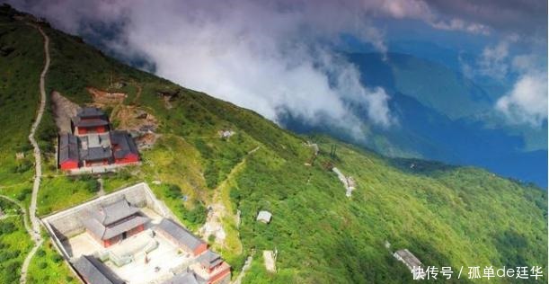 自然遗产|中国这座山峰帮祖国争气了!成功成为世界自然遗产,享誉全球!