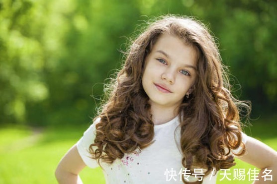 气质|8月出生的女孩起名改名:亭亭玉立、有气质的女孩名字