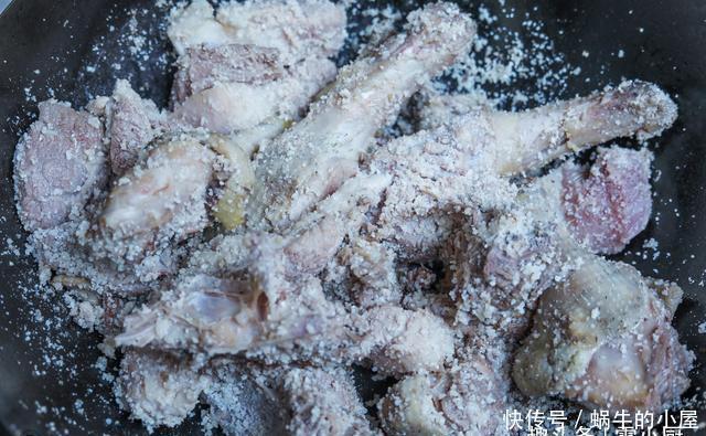 三伏天流汗多,常吃这种肉,滋补解暑,比猪肉便宜,比羊肉好吃