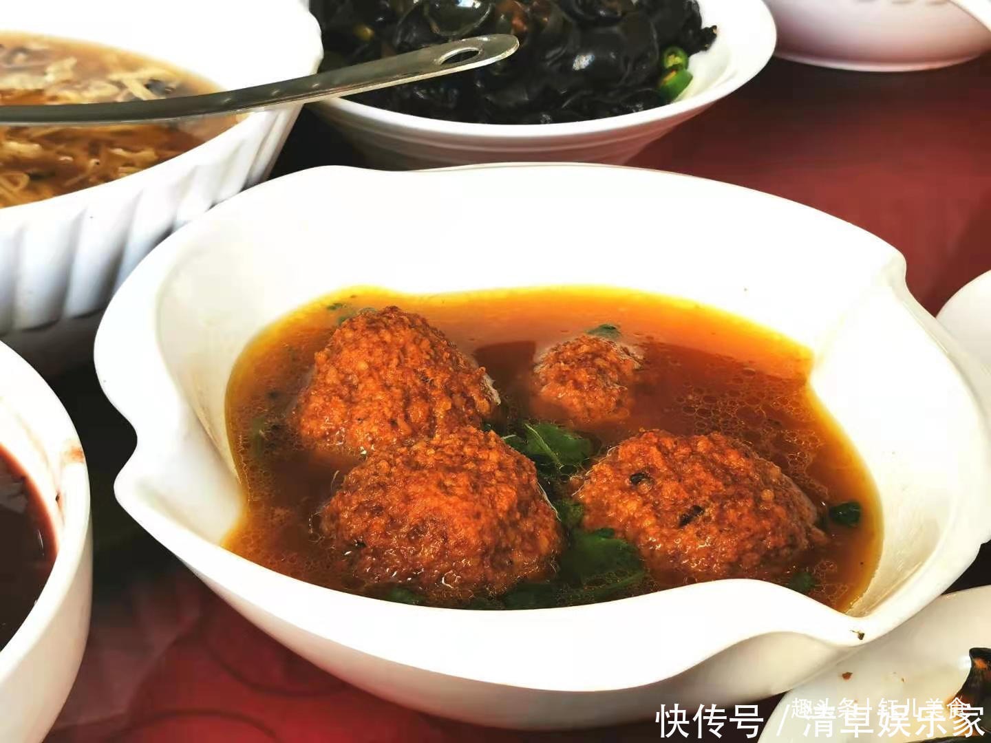 盐水鸭|花了688的聚餐宴，婆婆说200块钱都不值，网友：太便宜了