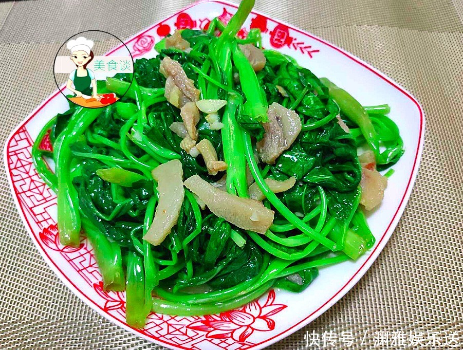 大火爆炒|炒空心菜时,第一步先焯水就错了,大厨教您一招,空心菜不黑不黄