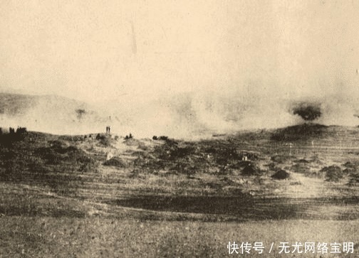 满地|1894年甲午战场旧照,满地清军尸体。