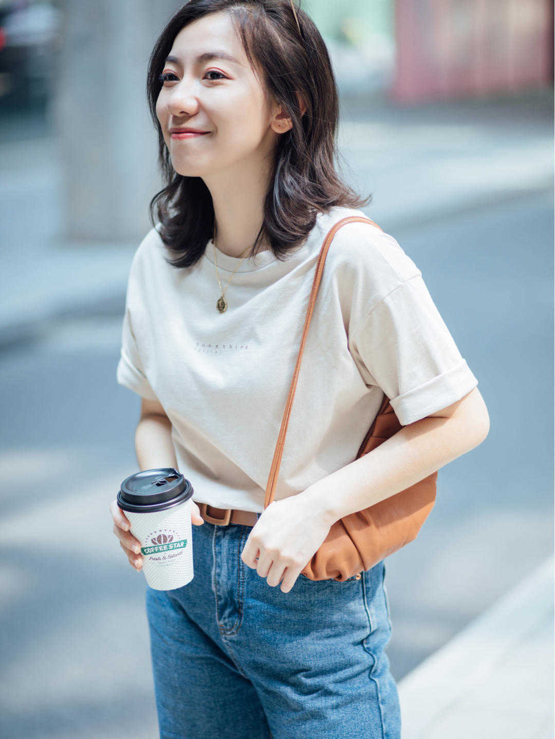搭配|穿T恤记住这几点，不平凡的女孩也能穿出高级感，优雅大方