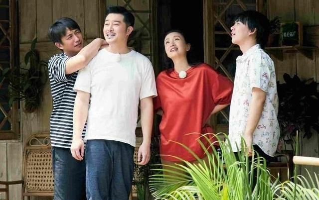 跑男|李晨晒出《跑男》合照,有谁注意郭麒麟的脚,比五位女嘉宾还亮眼