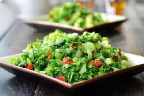 雪里红怎么腌制不变色？