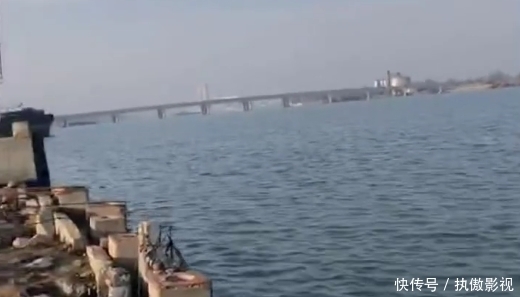 钓位|江苏一河道鲤鱼“大爆发”,钓鱼人:有人倒了十几车