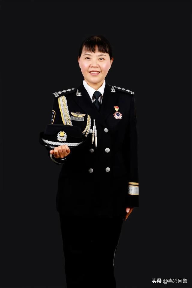 人民警察|警礼服来了!又帅又飒!