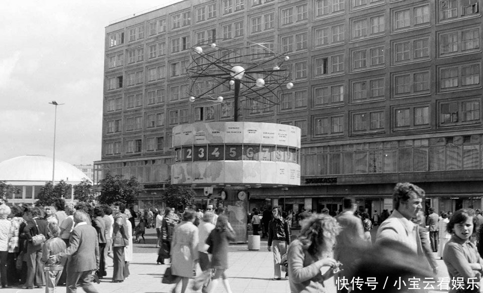 冷战|冷战期间东柏林的样子是什么?城市完全模仿苏联,处处是雕像