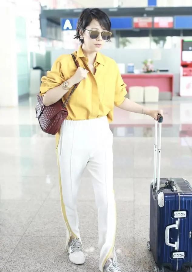 阔腿裤已经失宠了，今年流行这条“卫裤”，配大衣、棉服都好看一、卫裤别乱选，这几点是关键二、会搭配卫裤才有灵魂