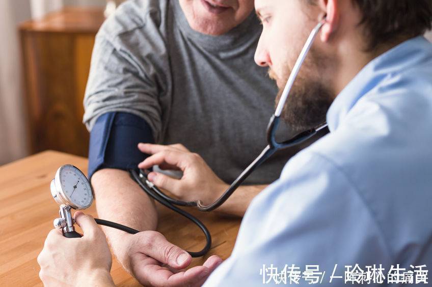 高血压|4种茶，是大自然良好的“降压方”，高血压患者可坚持喝点