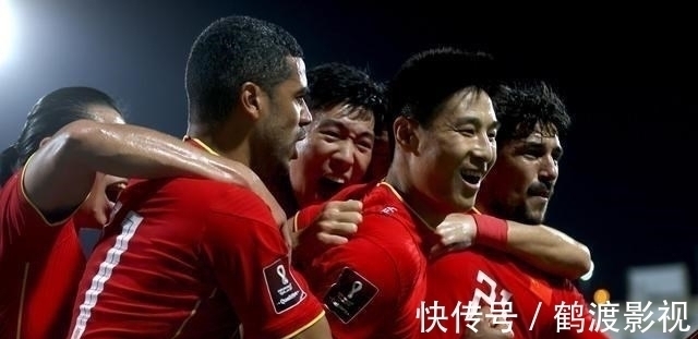 足协|足协又出新招,归化球员表态在国内不走了,球迷五味杂陈又无奈