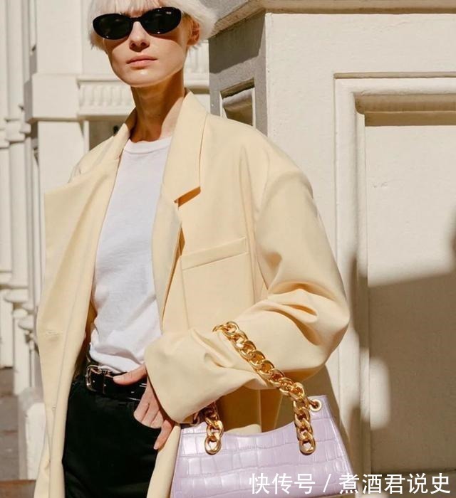 tote 今年最时髦,有个性的包包!今年最时髦,有个性的包包!