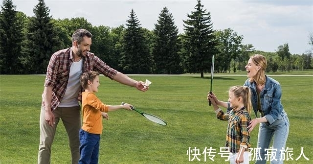 八九门|父母要学会鼓励孩子,赞扬是提升的动力,给孩子一个积极的教育