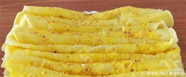 家常版早餐饼做法,十分钟就能搞定,简单易学又美味,适合上班族