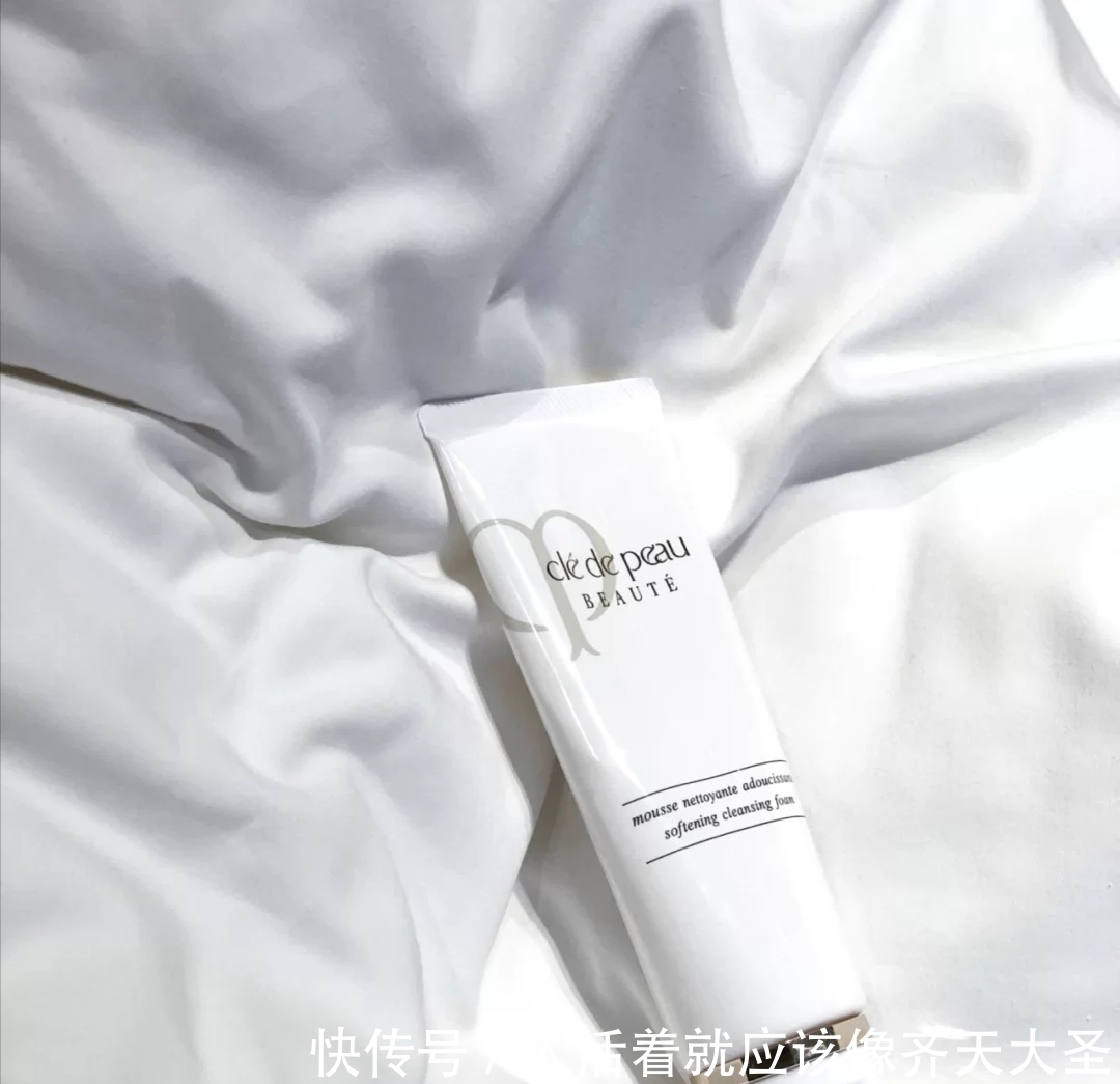 人气很高的几款洗面奶,温和洁面不伤肤,值得试试