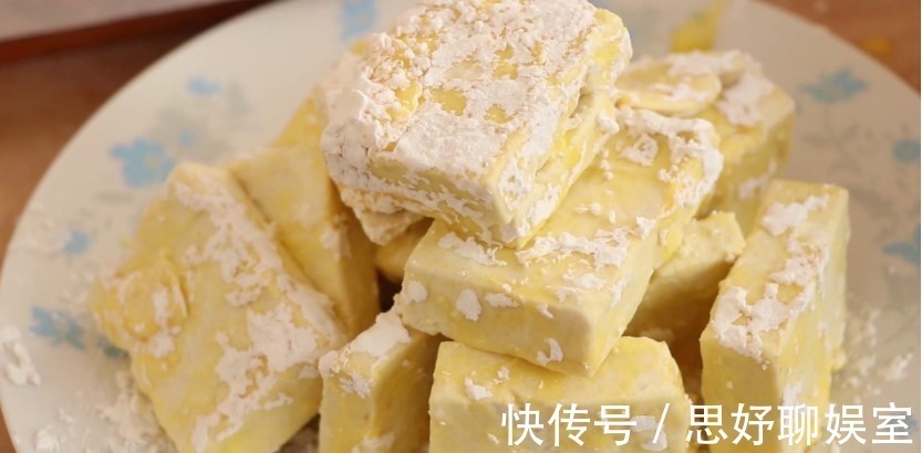 豆腐怎么做都不好吃,今天教给你一个新做法,比肉还香