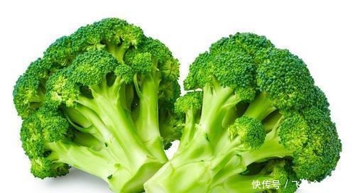 春天，西蘭花和此是絕配，老人吃了養血益氣，孩子吃了補鈣健腦
