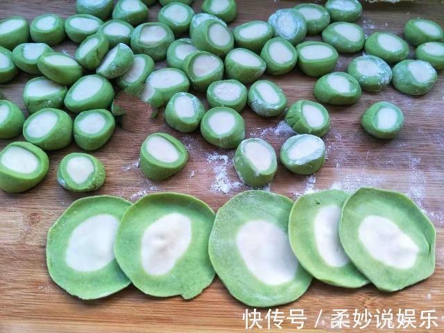 面团|用它来包饺子,一大捆才2块钱,纯天然健康养生,祛湿暖胃