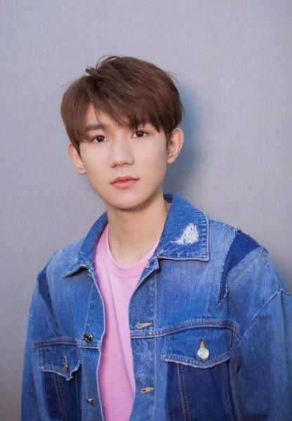 王一博|爱豆守护榜排名大洗牌！TNT跌至第六，榜首数据超王一博3亿