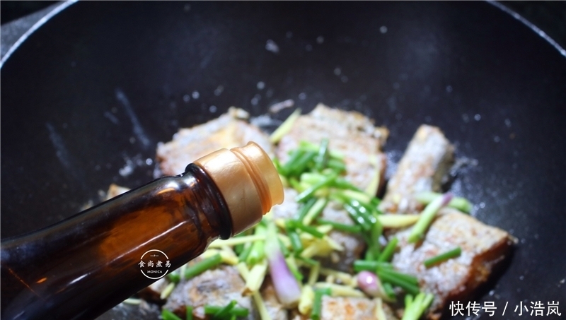  教您一款好吃的带鱼，十五分钟出锅，香酥可口不粘锅，一点不腥