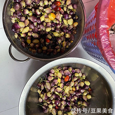 因为这道自制七彩椒泡椒，从此爱上了做饭