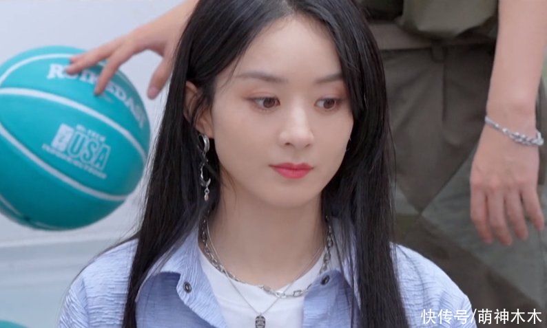 赵丽颖|《拜冰7》开播，赵丽颖离婚后综艺首秀，状态不佳老是神游