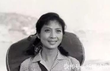 李秀明&吴海燕演海霞爆红,却错失《庐山恋》,嫁京剧老生如今境况如何