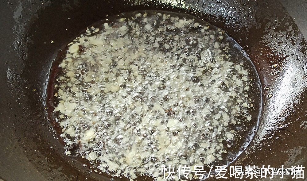 天冷了教你用里脊肉做一道好吃的菜,成菜嫩滑爽口下饭,太香了