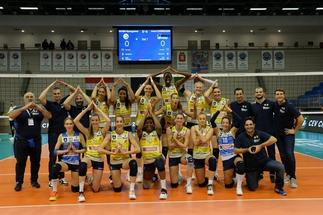 歐冠|岡察洛娃25分！歐冠女排：莫斯科3-2土航 8隊(duì)獲兩連勝