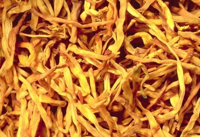 不焯水“不能吃”的四种蔬菜,许多人不知道,还傻傻的一直吃