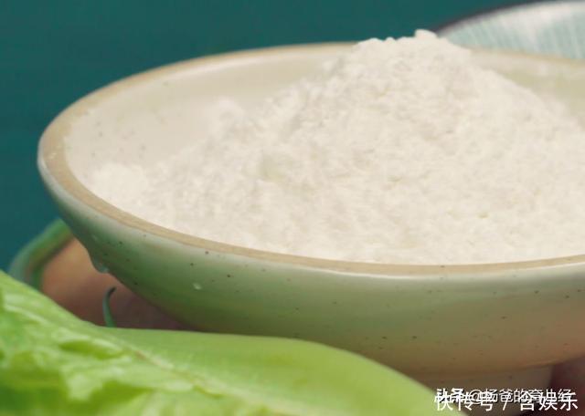 在家教你用平底锅做鸡蛋煎饼，软嫩好吃，营养美味，孩子特喜欢